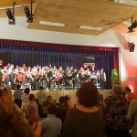 Alle Musiker auf der Bühne