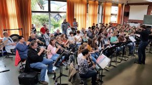 gemeinsame Probe mit den Musikern des Überwald-Gymnasiums