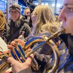 Erst mal das Instrument warm machen