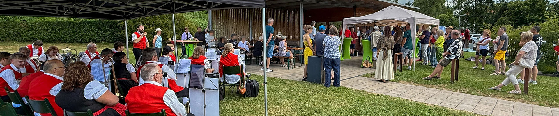Musik zur Kunst: Einweihung des Kunstbank-Wegs