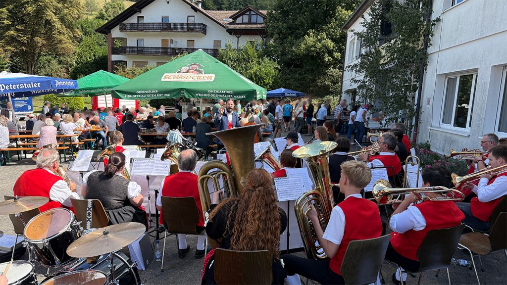 Sicht von hinter der Kapelle