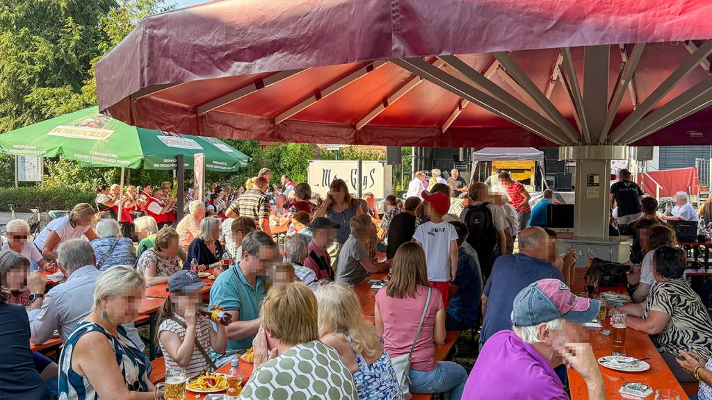 der volle Hans-Rückauer-Platz